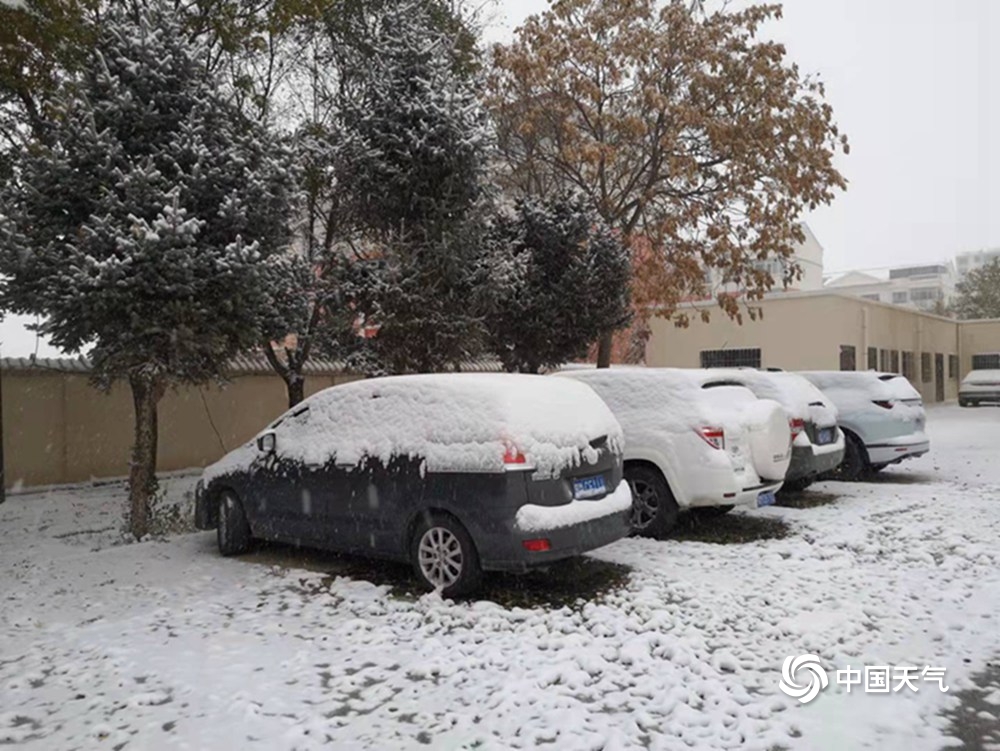 内蒙古出现大范围降雪周末仍有强降雪局地大暴雪或特大暴雪