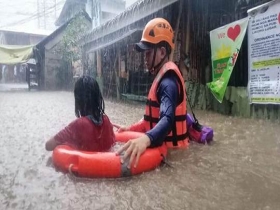 超强台风“雷伊”袭击菲律宾 民众紧急撤离