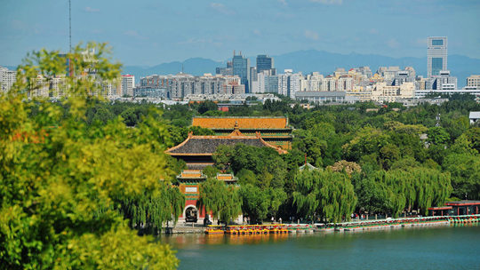 秋分將至北京天晴氣爽 風景如加了“美顏”濾鏡