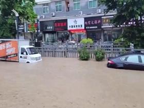  The "Danas" residual circulation continues to threaten Fujian, and heavy rainfall in many places leads to serious ponding