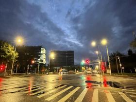 北京降雨过后路面湿滑 体感湿凉