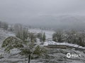 5月​14日夜间开始，新疆阿勒泰市出现降雨，随着气温的下降逐渐转变为降雪，雨雪天气给人们出行造成不便，春耕春播也受到严重影响。截至15日降雪仍在持续中。（图文/吴小明 薛俊梅 娜仔曼）