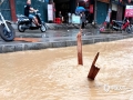 图为田东县印茶镇街上积水严重。（图/覃蕾）