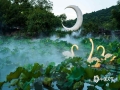 中國(guó)天氣網(wǎng)訊 近日，南寧市區(qū)的青秀山風(fēng)景名勝區(qū)荷花綻放，成為市民游客夜游、賞花、觀演、解暑的首選之地。（文/郁海蓉 圖/曾?？?）