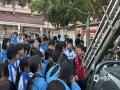 中国天气网广西站讯 3月20日，防城港市气象局的科普团队深入防城港市光坡中学。他们以专业且生动的讲解、丰富多样的展示形式，为师生带来了一场别开生面、酣畅淋漓的气象科普盛宴。活动中，同学们全神贯注，踊跃参与互动，在气象知识的海洋中尽情遨游，探索气象科技的奥秘。（图文/韦樊妮）