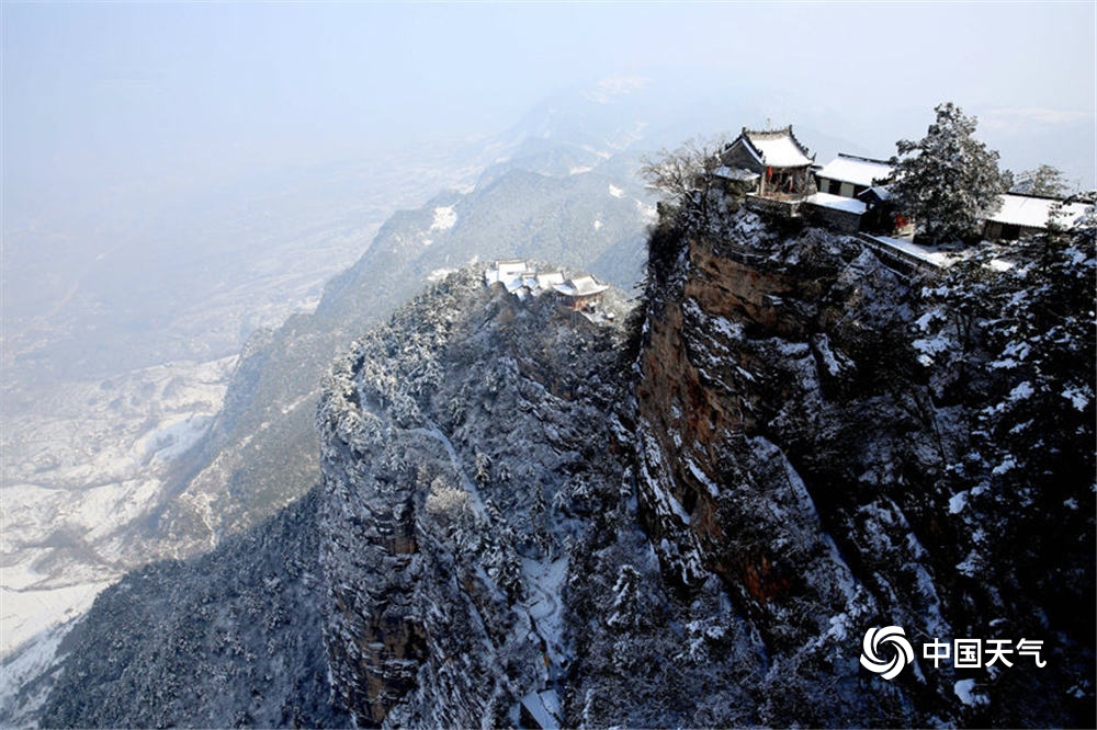 甘肃成县鸡峰山雪景美爆了!
