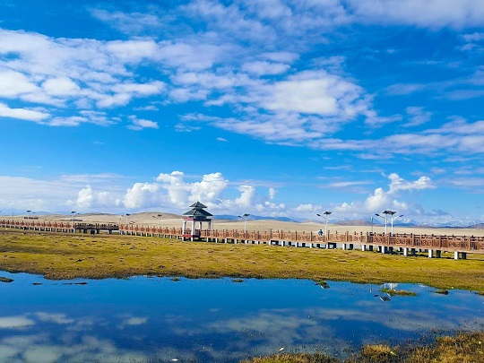  Zhongba County, Shigatse City, Tibet shows the unprecedented beauty of the plateau